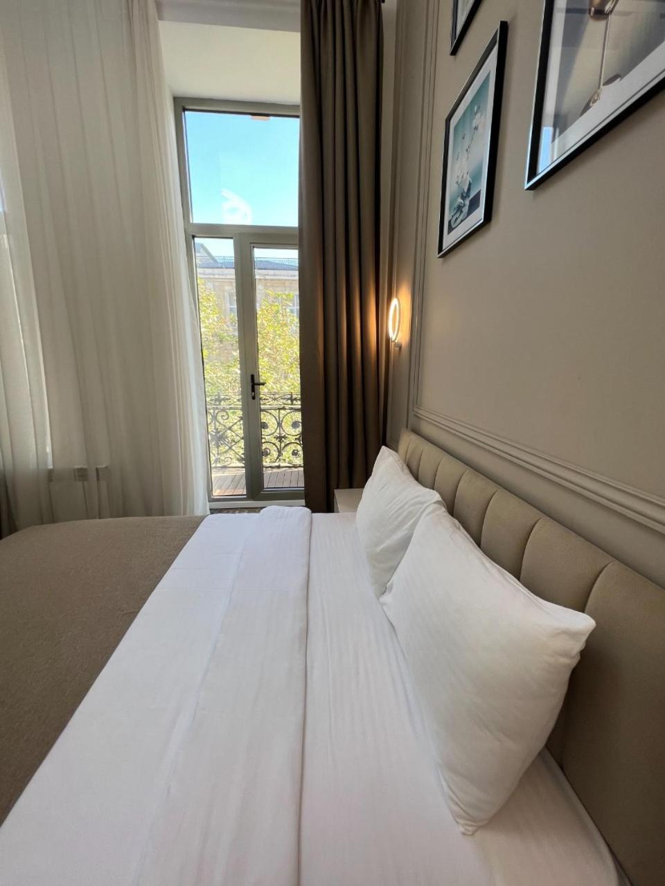 Callisto Hotel Baku Extérieur photo
